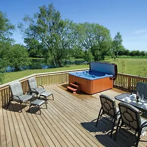  Holiday park Pickering Lodges