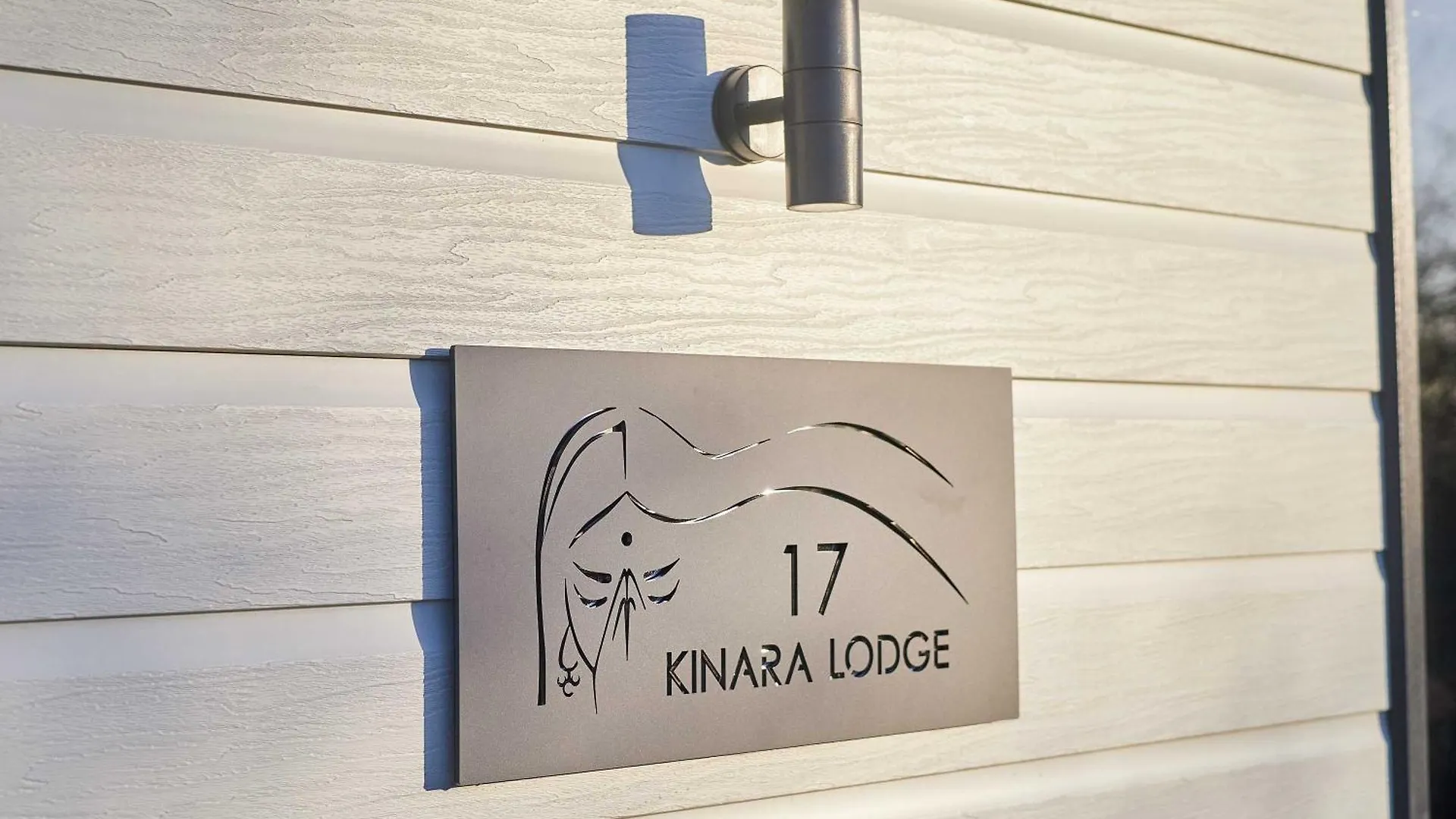 Host & Stay - Kinara Lodge Pickering